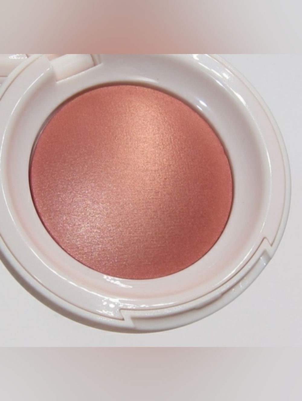 Rare Beauty Soft Pinch Luminous Powder Blush In The Shade Joy BNIB - Picture 2 of 3